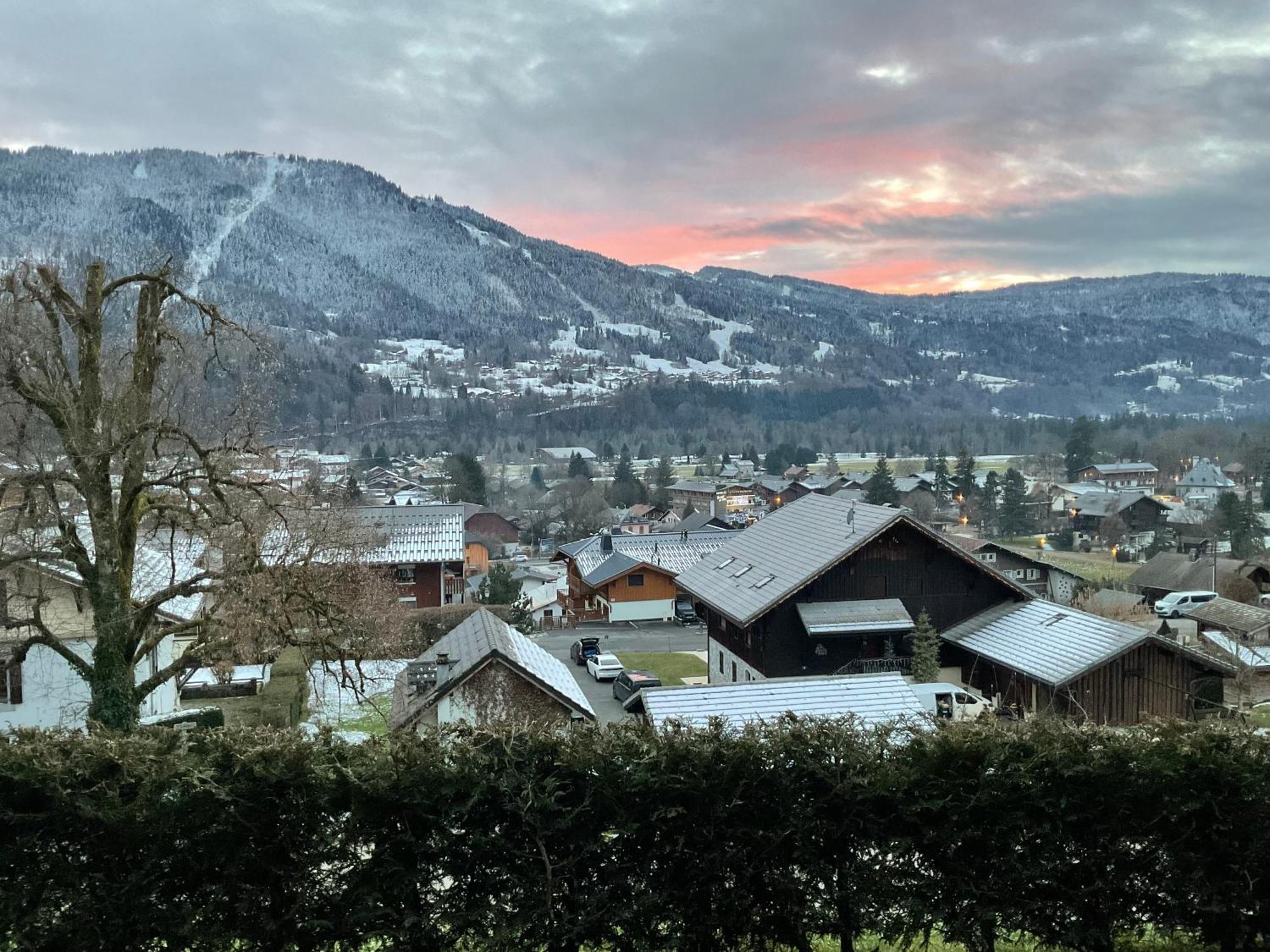 Plein Soleil Modern 3 Bedroom Apartment With Stunning Mountain Views Samoëns Exterior foto